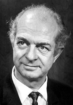 PREMIOS NOBELES Linus Pauling (1901 1994) Estadounidense Descubrió la estructura de la hélice alfa (la forma de enrollamiento secundario de las proteínas), lo que lo llevó a acercarse al