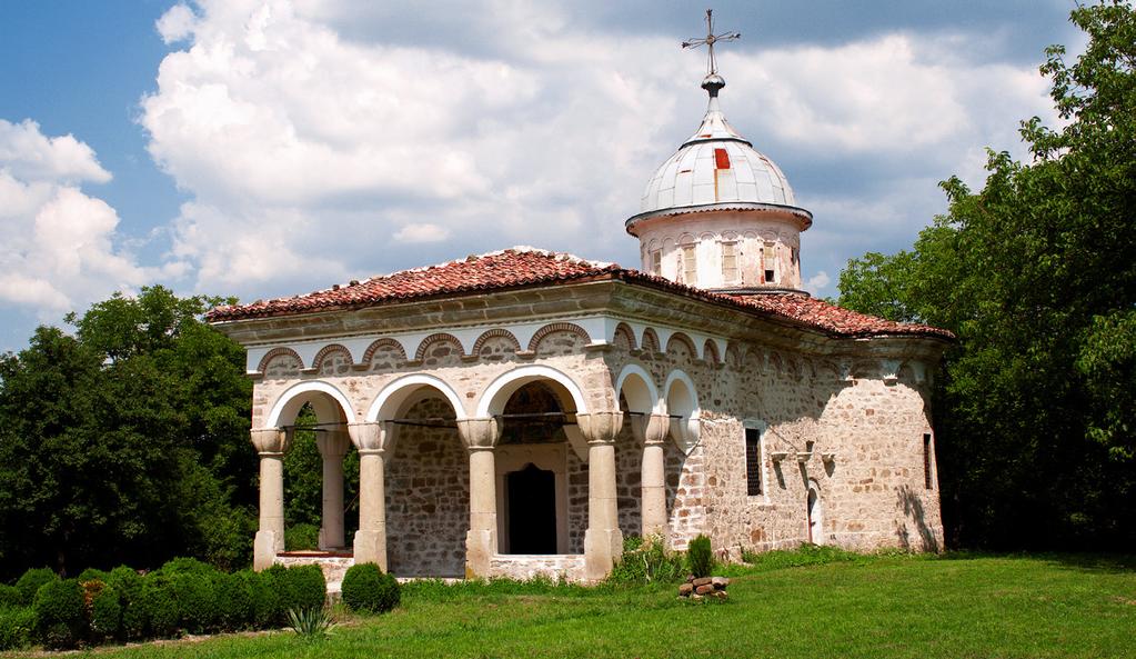www.bulgariatravel.org monasterio plakov El monasterio Plakov San Elías se encuentra a unos 2 km del monasterio Kapinov y a unos 20 km de Veliko Tarnovo.