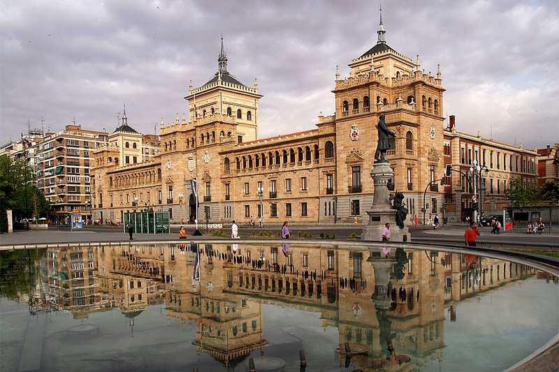 Visión de la ciudad como destino turístico La ciudad de Valladolid es uno de los principales destinos urbanos de España, ciudad amigable, innovadora y sostenible; reconocida por su singular propuesta