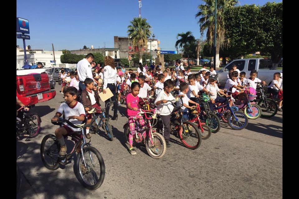 Jalisco está de 10 Día Internacional de la bicicleta o 19 de abril o
