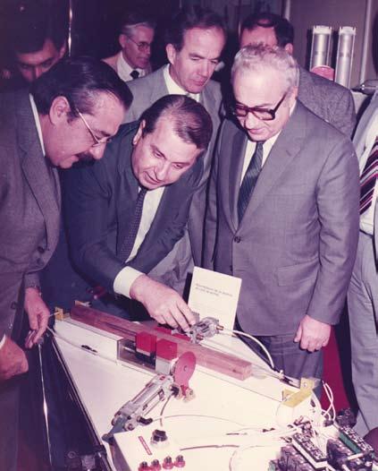 Gino Ridolfi - Automación Micromecánica S.A.I.C. - MICRO 10 Exposición de Máquinas y Herramientas. 1984.