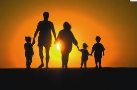 LA Hablar de la familia es un tema delicado, porque toca experiencias muy personales, íntimas y significativas.