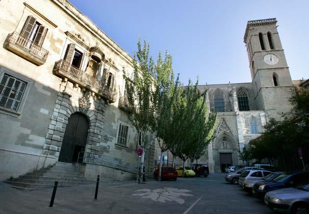 medieval del Museo Comarcal de Manresa, la Torre Sobrerroca, la Plaça Major y, finalmente, el Centro de