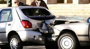 5.Factores de distracción Desde accidentes menores como chocar otro vehículo hasta