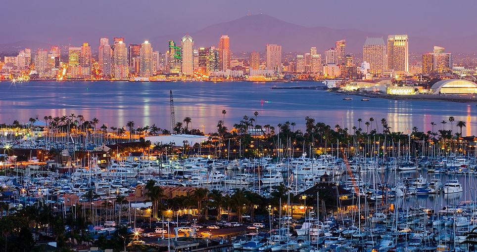 SAN DIEGO San Diego es una de las ciudades más grandes de los Estados Unidos, además de ser conocida como America s Finest City.