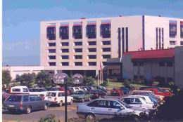NUEVO HOSPITAL NAVAL ALMIRANTE NEF El Hospital Naval Almirante Nef de Viña del Mar fue inaugurado el 14 de diciembre de 1990.
