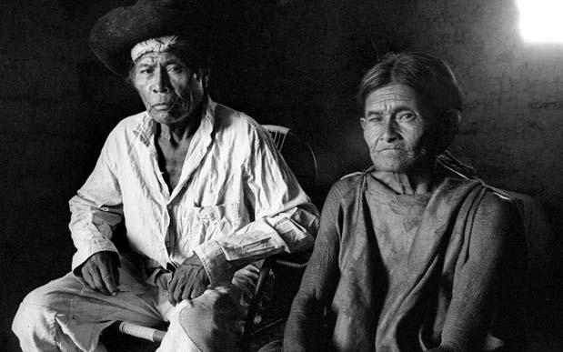 8 - NO HAY DERECHO A raíz de los acontecimientos suscitados en Camiri, se ha desatado una discusión en relación a los trabajadores empatronados guaraníes de las haciendas del Chaco boliviano, a