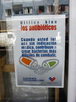 Educar a la población En septiembre de 1999, el Ministerio de Salud de Chile