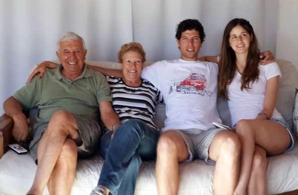 Alberto Nievas - Nievas Alberto, Norma, Camilo y Manuela, en unas vacaciones familiares. 2014.