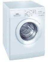 La Lavadora La lavadora es un aparato eléctrico, que puede ser de uso doméstico o industrial, usado generalmente para lavar la ropa metida