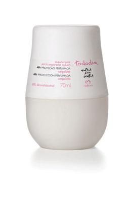 DESODORANTES Desodorantes antitranspirantes en crema Tododia 80 g $ 90 sin perfume (65080 ) orquídea (65081 ) leche de algodón (65078 ) Desodorantes