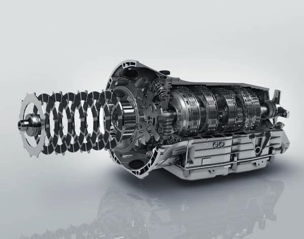Cambio deportivo de 7 velocidades SPEEDSHIFT MCT AMG Aspectos técnicos destacados del motor AMG V8 bi turbo de 5,5 litros: Función de parada y arranque (en todo el mundo) Inyección directa de