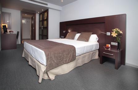 com Madanis Hotel is a modern and innovative 4-star hotel.