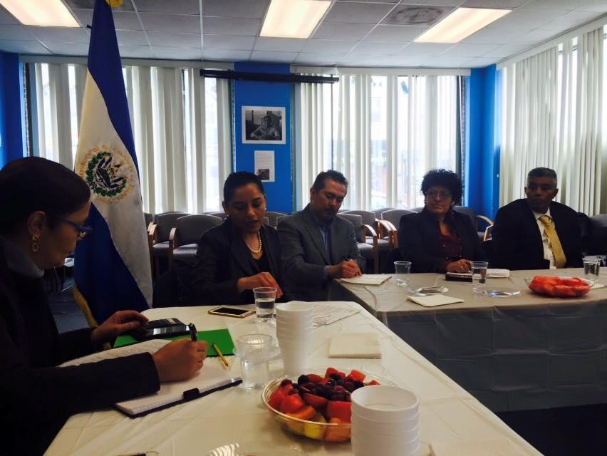 Cónsules de Latinoamérica se reúnen en consulado salvadoreño En el marco de la creación del grupo conjunto de cónsules latinoamericanos, el pasado 16 de marzo se realizó en las