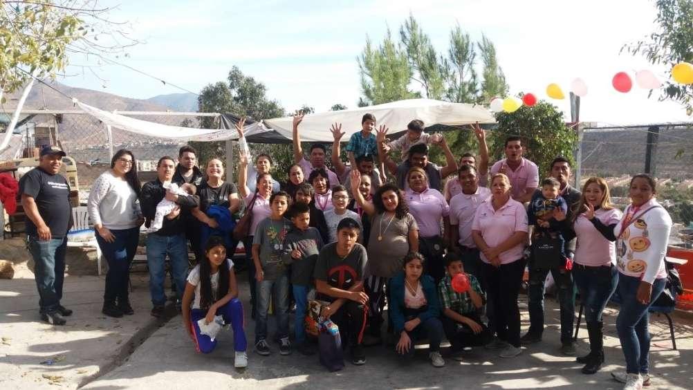 Sucursal: Tijuana 5 y 10 (20 beneficiados) En Tijuana, una de las sucursales visitó una