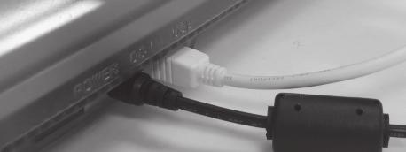 almacenamiento: FAT32) G: Panel de control y visualización H: Tapa frontal Puerto USB Conector de alimentación Conmutador de