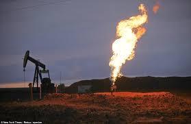 Billones de metros cúbicos de gas se queman anualmente 20% del gas producido a nivel mundial es gas asociado.