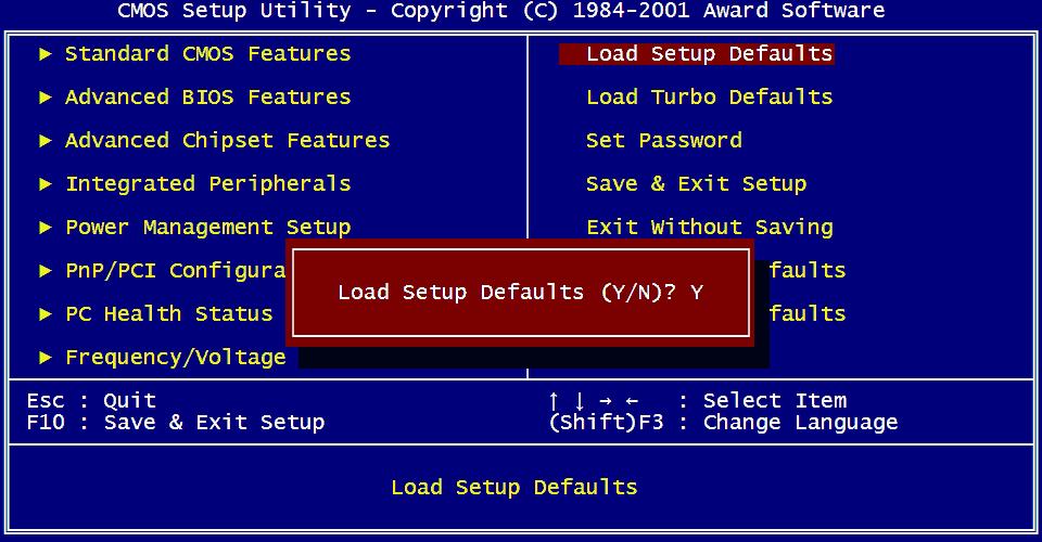 4. Encendido y carga de la Configuración BIOS Supr Cuando termine de configurar los jumpers y conectar los cables adecuados, encienda y entre en la configuración BIOS, pulse <Supr> durante el POST
