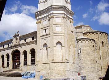 Catedral de San Vicente de Roda de Isábena.