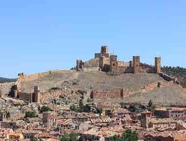 Fue conquistada por Alfonso I de Aragón en 1128, tras un asedio de más de un año.