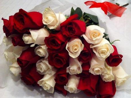 Ramos de Flores (1) Disponible en todas las flores. Se realizan pedidos especiales.