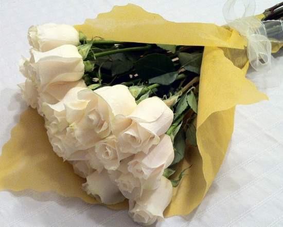 Ramos de Flores (2) Disponible en todas las flores. Se realizan pedidos especiales.