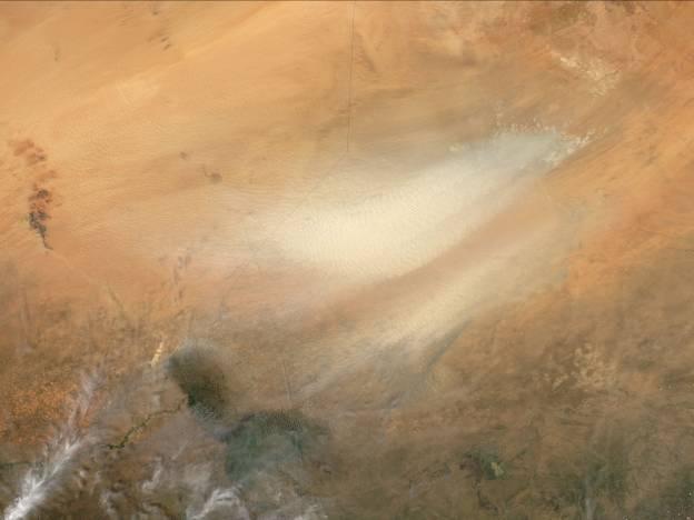 MODIS (250 m) Tormenta de polvo de 23 de octubre, 2005 en Chad Obtenida con el MODIS (Moderate