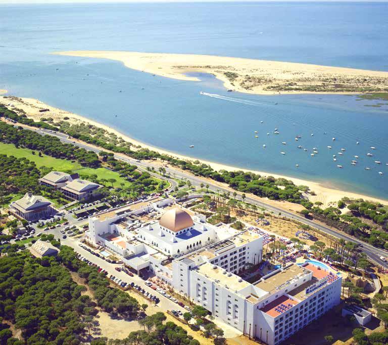 PLAYACARTAYA SPA HOTEL H/HU/00610-modalidad playa Ctra. de Rompido a Punta Umbría, 21450 Cartaya, Huelva ( 959 625 300 Situado en un paraje natural rodeado de 12.