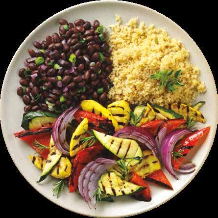 Comer más alimentos de origen vegetal puede mejorar la salud. Utilice este plato como ejemplo.