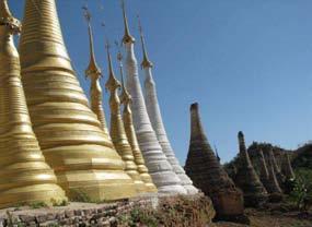 com/ Situado en el New Bagan, ideal punto de salida para las excursiones en Bagan. A 1,5 millas del centro de la ciudad, a 10 minutos del aeropuerto.