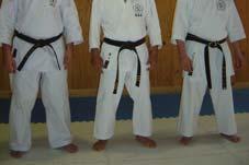 octubre 28- funda la AKKU - Asociación de Karate y Kobudo del