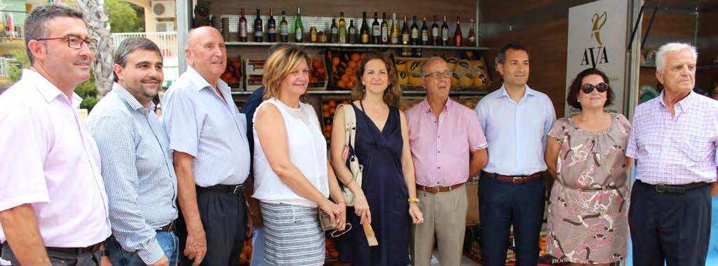 Visita del Presidente de la Generalitat Valenciana Alberto Fabra y el Conseller de Agricultura José Ciscar al stand de IGP Cítricos Valencianos en