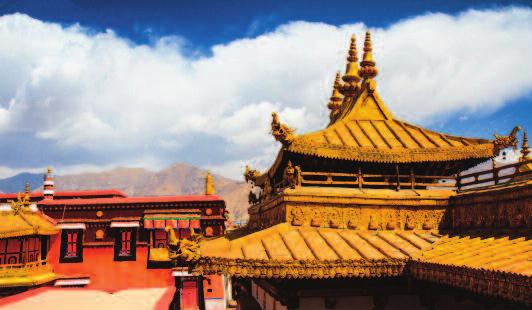 Vuelo a Lhasa y traslado al hotel. Almuerzo NO está incluido. Por la tarde libre para adaptarse de la altura. Día 8: LHASA Desayuno Buffet.