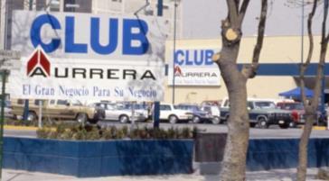 Primer Sam s Club en México & 1997 Wal-Mart Stores, Inc.