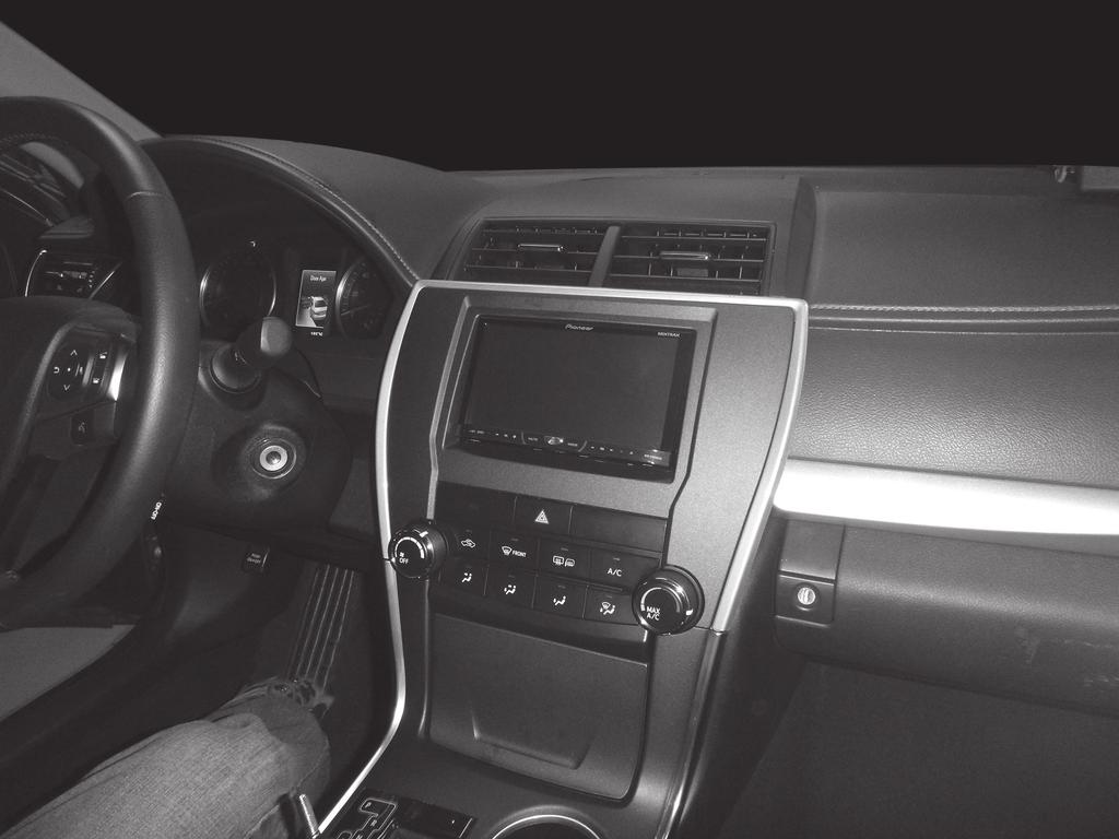99-8249 INSTALLATION INSTRUCTIONS KIT COMPONENTS A) Radio housing trim panel B) Radio brackets C) Pocket D) (8) #8 x 3/8 Phillips screws Toyota Camry 2015-2017 KIT FEATURES ISO DIN radio provision