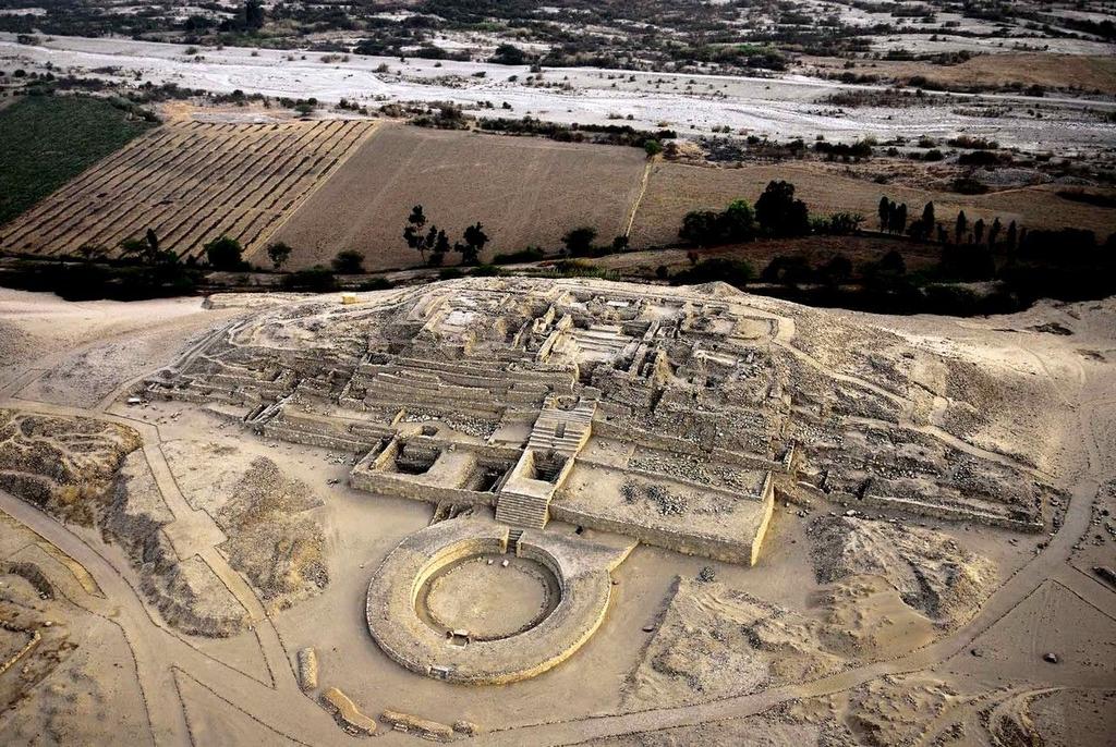 Restos urbanos con varias pirámides son considerados pertenecientes