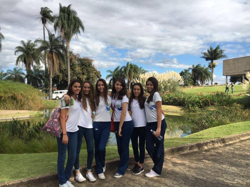 INTERCAMBIO EN BRASIL Hasta el 17 de mayo nuestras alumnas Isabela Parra, Stephanie Bergon, Raquel Bernal, Rosario Martínez, Antonia Vélez y Mariana