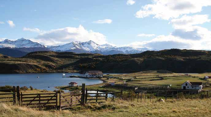 Actividades tradicionales, de baja intensidad física, donde sin importar la edad se puede disfrutar de una experiencia de naturaleza en la Patagonia. Natales en bicicleta.