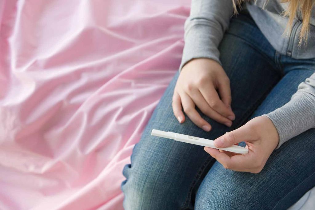 10 Servicios básicos de las viviendas de las adolescentes alguna vez embarazadas Pág.