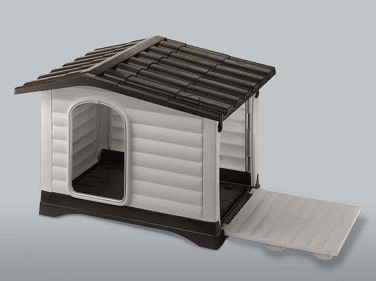 Dogvilla es una caseta de plástico para perros para colocar en el exterior, con un sistema de apertura lateral.