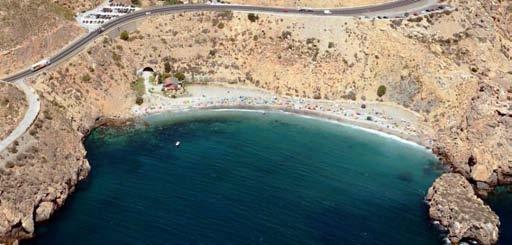 2.4.5.1 Playa de La Rijana 1. Playa de La Rijana 2. Playa de Sotillo Es una pequeña cala aislada con una longitud de 250m y un ancho de 20m. Está compuesta de arena. 1.1.1.1 Playa de Sotillo Figura 2.