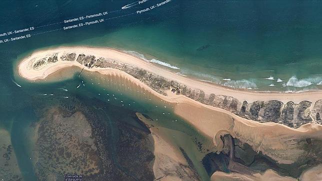 3 El Puntal La playa de El Puntal es una extensa lengua de arena que cierra la bahía de Santander y pertenece al municipio de Ribamontán al Mar.