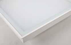 AGAT CLEAN NO FRAME LED Luminaria empotrada, diseñada para salas blancas Fuentes LED de alta eficiencia. Posibilidad de cristal contra techo sin marco de aluminio.