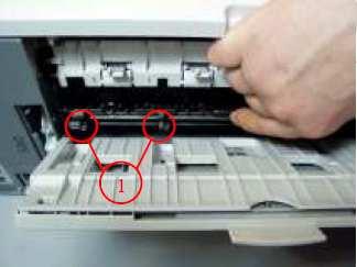 agujero y tire hacia atrás de la impresora 3.