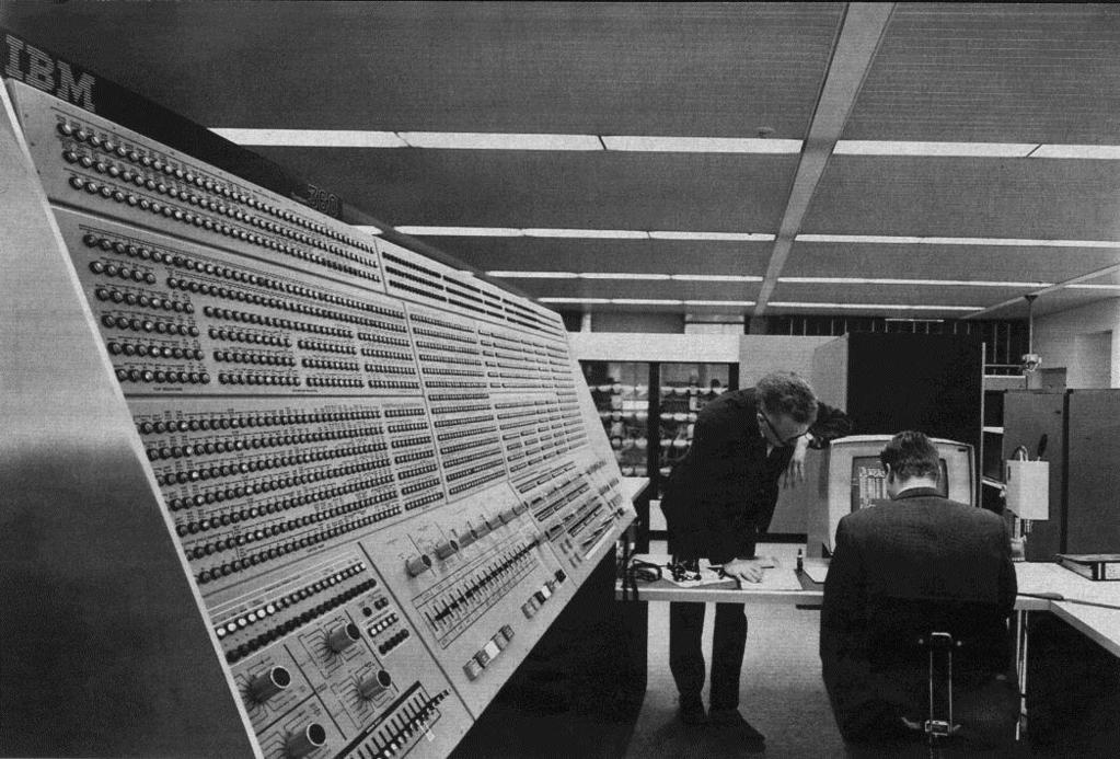 3ª Generación: circuitos integrados IBM 360 Amdahl, Blaauw y Brooks (1964) MP con núcleos de ferrita UCP con CI de MSI y SSI Juego de