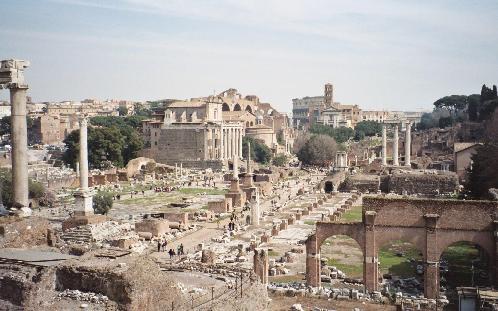 UNITAT 14 ROMA UNITAT 14 ANTIGA ROMA La història de Roma és la història de l'imperi més gran de l'antiguitat, no solament per la seva extensió sino per la seva continuïtat i pels efectes que va tenir