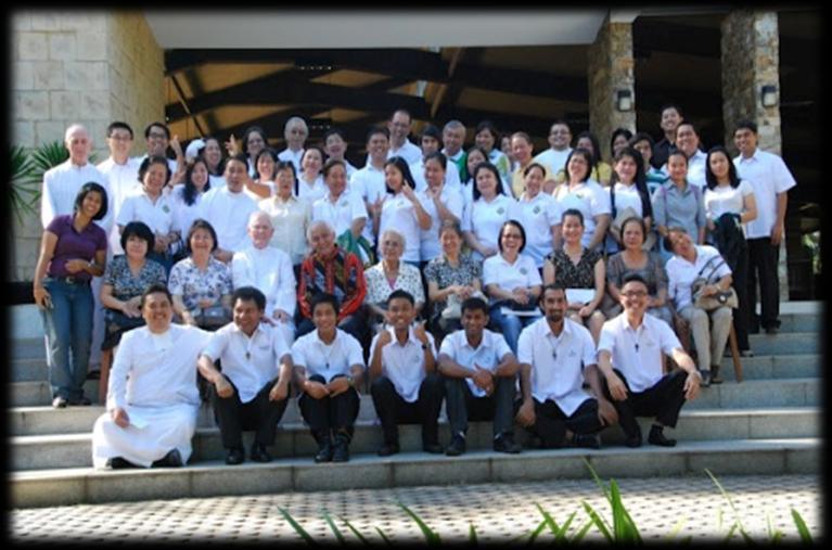 FILIPINAS- Asamblea Regional Sra. Myra A. Patambang Treinta y seis Signum Fidei se reunieron en La Salle-Lipa para celebrar su Asamblea Regional el día 25 de abril. El H.