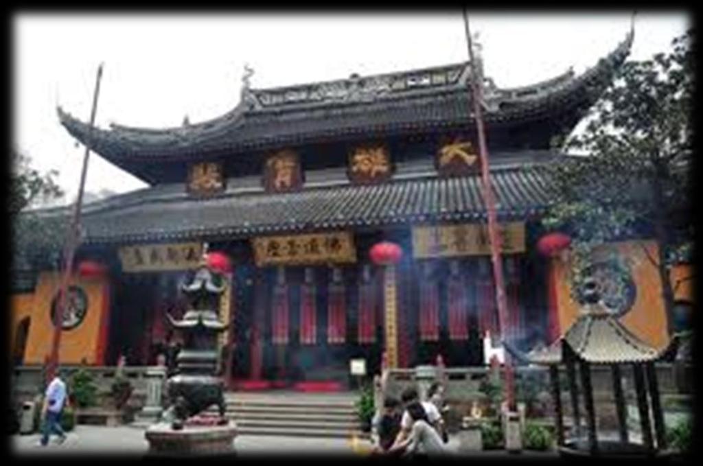 Templo de Buda de Jade Se encuentra en Shanghái.