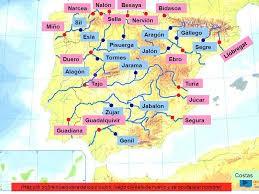 Segura, Júcar y Turia. Son excelentes ejemplos de ríos mediterráneos, tanto por su moderada longitud como por su caudal reducido.