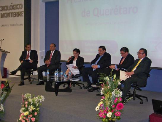 Contacto con otras Organizaciones Foro de Candidatos a la Presidencia Municipal de Querétaro organizado
